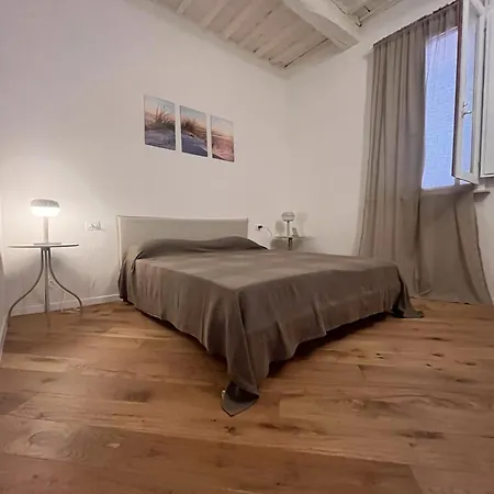 Luxury Centro Storico Apartment *